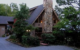 Foxtrot Bed And Breakfast Gatlinburg Tn